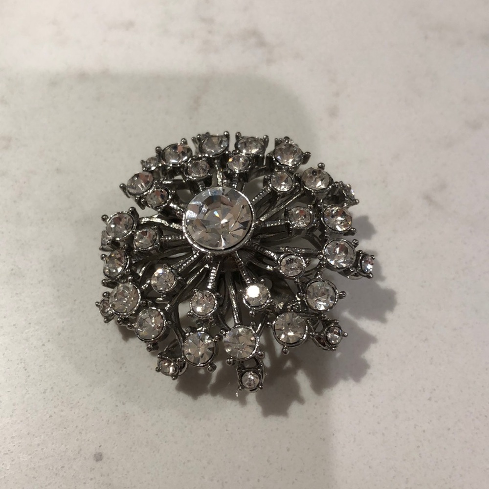 Stella & sot brooche